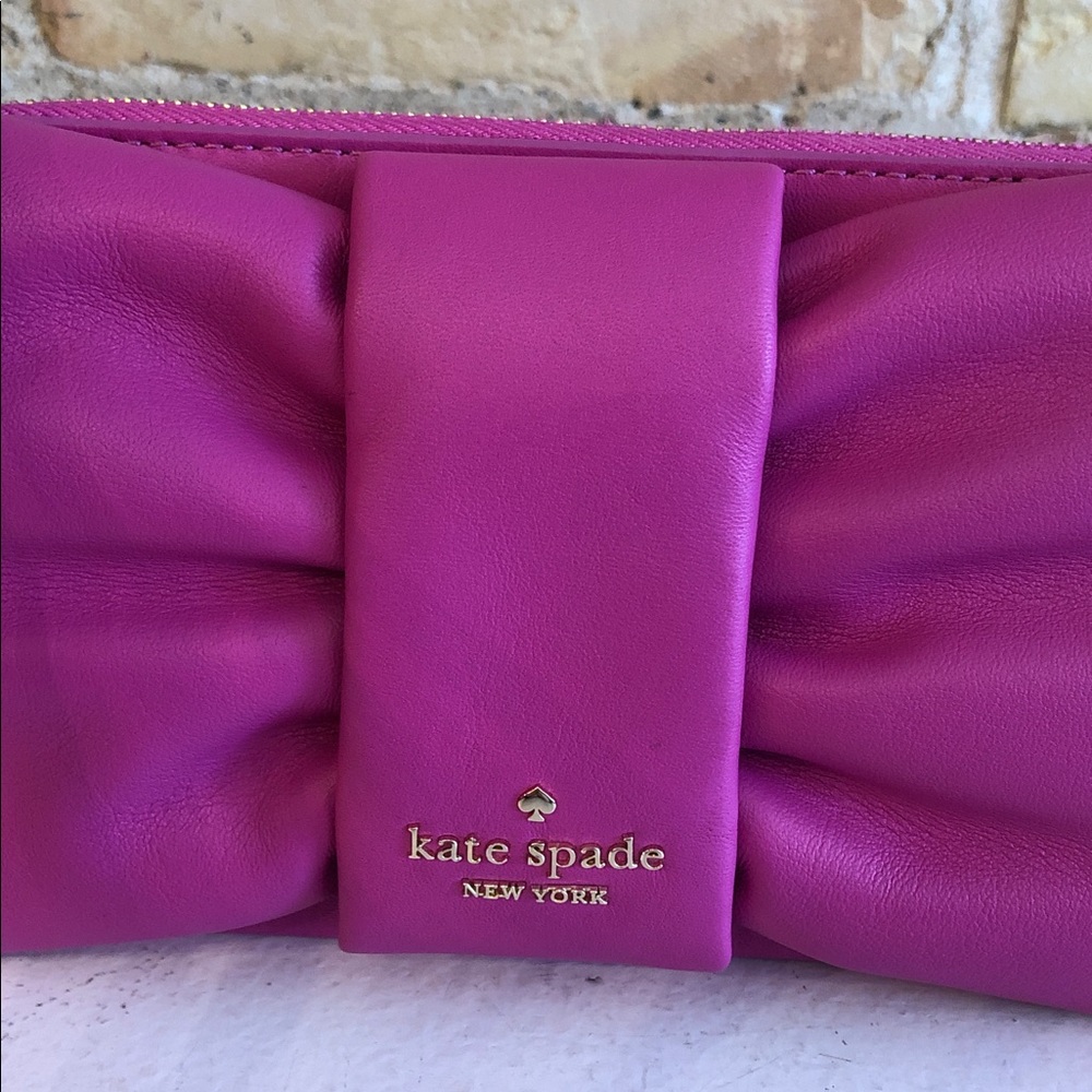 NWT Kate Spade Pink Bow Wallet - Picture 2 of 3